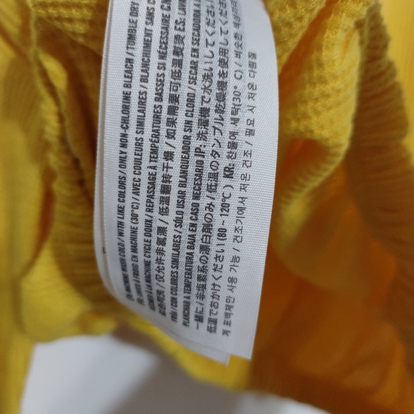 Hollister California Boyfriend T-shirt XS Yellow - Picture 14 of 14